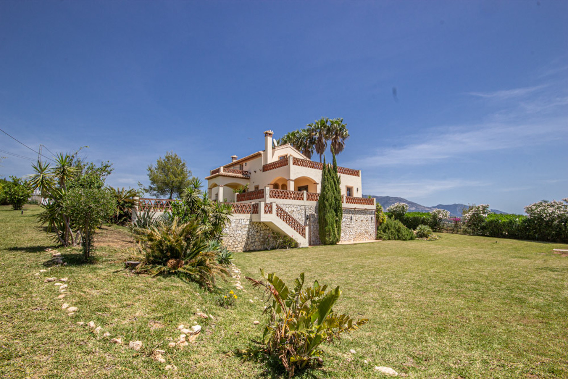 Charming Finca in Entrerríos – Space, Privacy & Andalusian Character