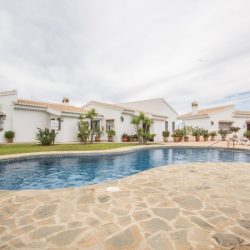 Charming fully reformed 4bed Townhouse in El Chaparral