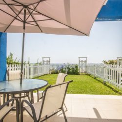 Frontline Beach Townhouse Costalita