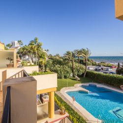 Beachfront Studio in Elviria