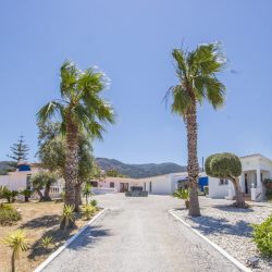 Unique Californian style Finca in Alhaurin el Grande