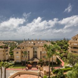 spacious 3 bedroom Apartment with panoramic sea views – ELVIRIA HILLS