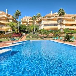 Apartment in Elviria Hills